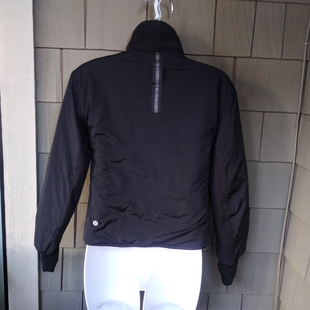Lululemon Forever Warm Reversible Black Jacket Size 2 - Picture 11 of 12